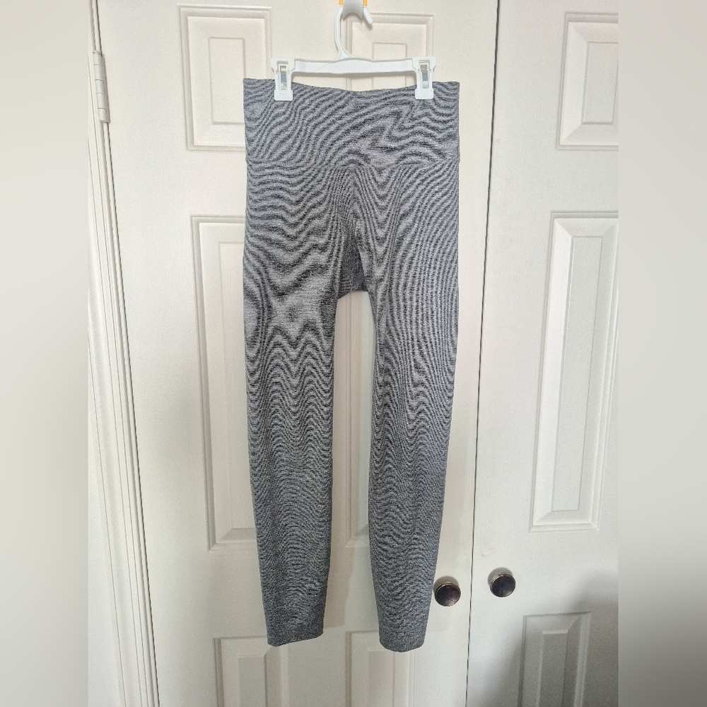 Old Navy Go Dry Leggings